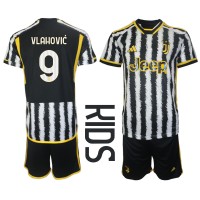 Juventus Dusan Vlahovic #9 Replica Home Minikit 2023-24 Short Sleeve (+ pants)